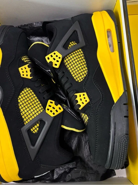 Jordan 4 Retro ‘Yelow Thunder ‘ Men’s Sneakers - Picture 5 of 5